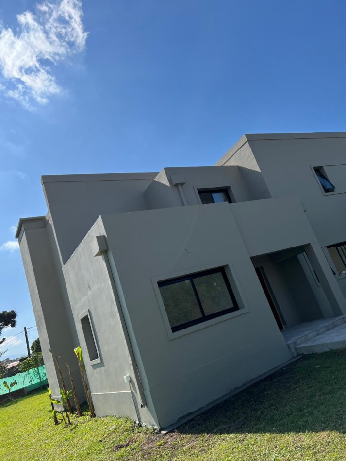 casa country del pilar, amplia, terreno 893 m2