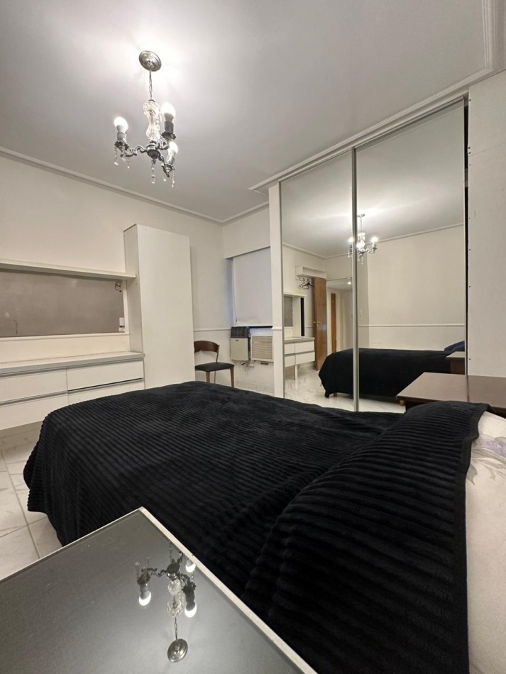 Semi piso en Barrio Norte, calle 25 de Mayo 710