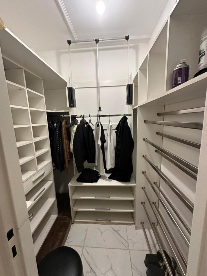 Semi piso en Barrio Norte, calle 25 de Mayo 710