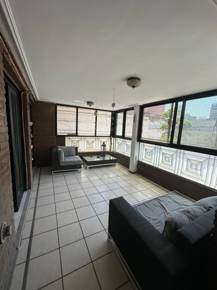 Semi piso en Barrio Norte, calle 25 de Mayo 710