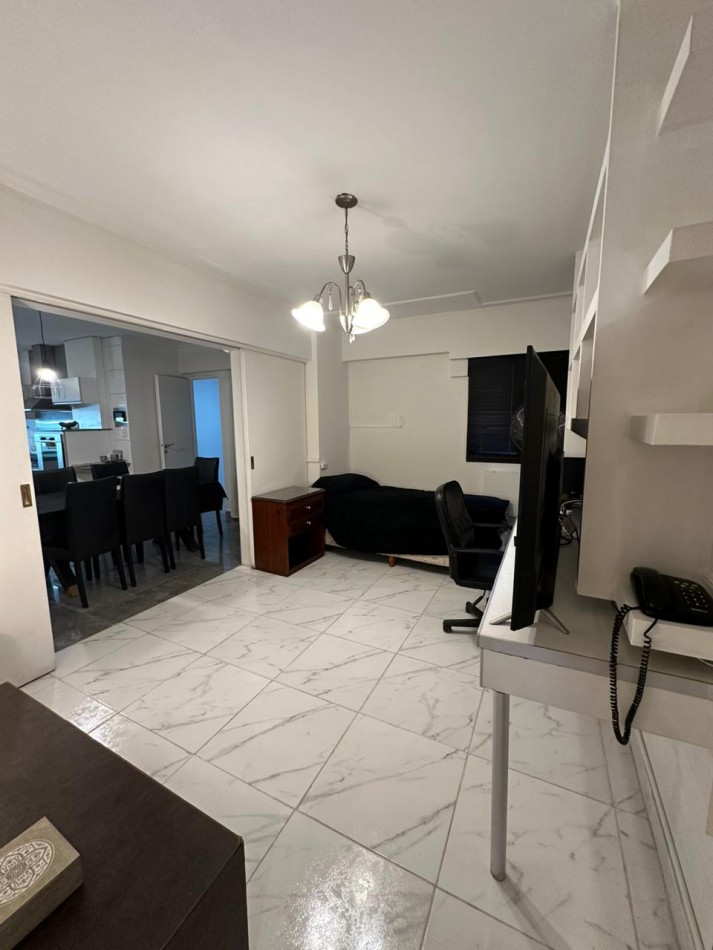 Semi piso en Barrio Norte, calle 25 de Mayo 710