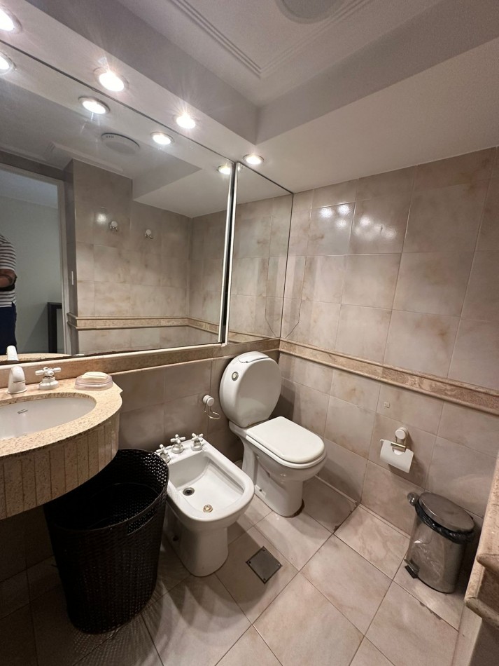 Semi piso en Barrio Norte, calle 25 de Mayo 710