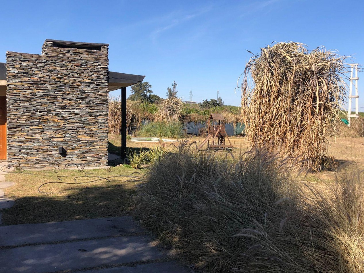 Venta casa en Barrio privado Los Cardales (Los Nogales) gran oportunidad