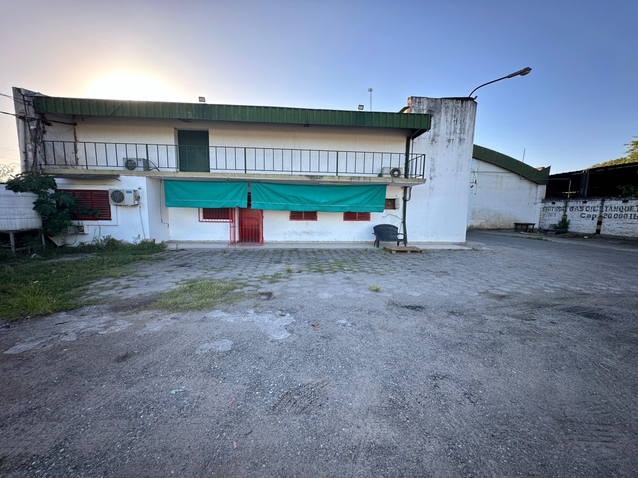 Venta predio con Galpon en calle jujuy al 3300