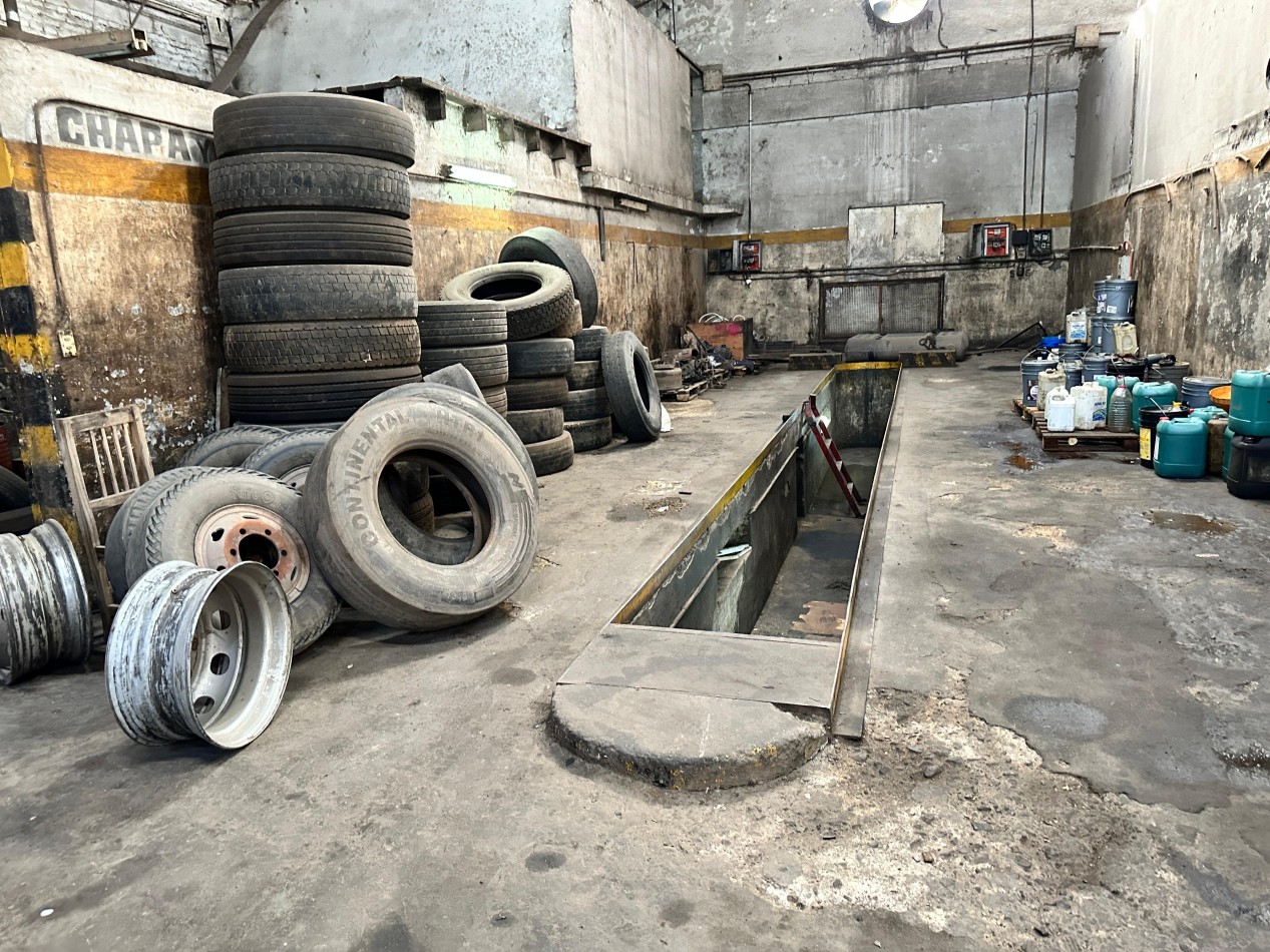 Venta predio con Galpon en calle jujuy al 3300