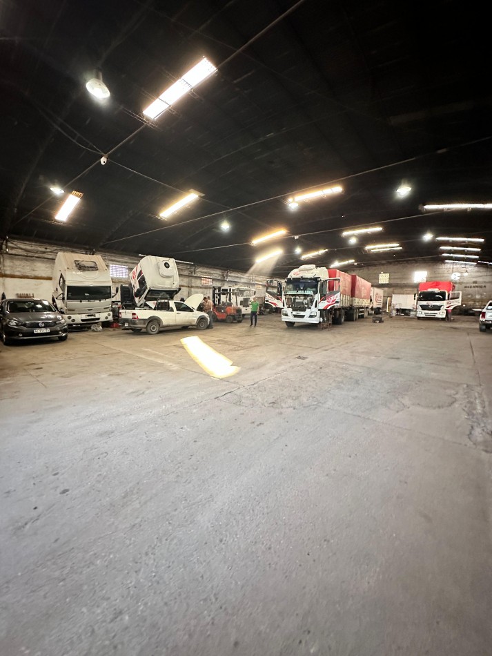 Venta predio con Galpon en calle jujuy al 3300