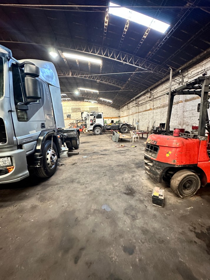 Venta predio con Galpon en calle jujuy al 3300