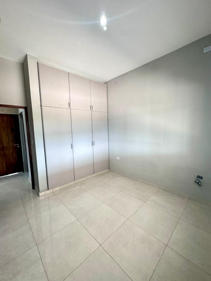 Casa a estrenar en Country Viento Sur - Vivi la armonia entre diseño, confort y naturaleza